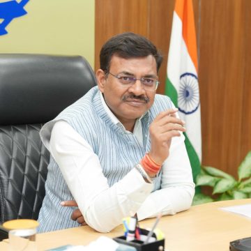 Chif Sec, - R.K.Sudhanshu