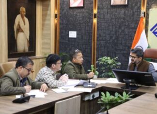 उत्तराखंड की रजत जयंती (25वीं वर्षगांठ) के मौके पर 08 नवंबर,2025 को जनपद देहरादून में राज्य आंदोलनकारियों के सम्मान में तीन अलग-अलग स्थानों पर भव्य समारोह आयोजित किए जाएंगे।