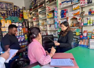 ड्रग विभाग के साथ जनपद देहरादून में पटेलनगर क्षेत्र के विभिन्न मेडिकल स्टोरों का संयुक्त निरीक्षण किया गया