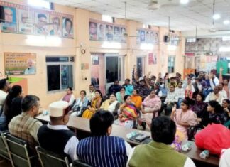 यशस्वी प्रधान मंत्री श्री नरेंद्र मोदी जी की रैली को सफल बनाने तथा व्यवस्था की दृष्टिकोण से बैठक महानगर कार्यालय पर आयोजित की गई